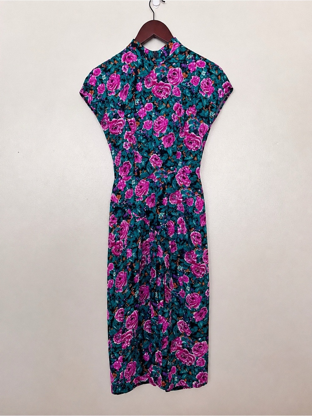 Vintage Floral Dress / Midi Dress / Retro Rose Print Dress